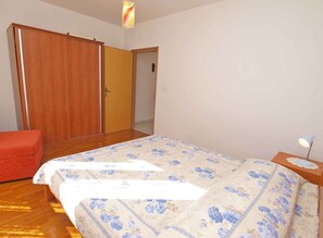 2 室のベッドルーム、WiFi