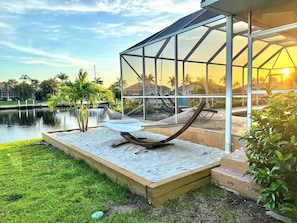 Terrace/patio - Punta Gorda Canal Waterfront I Pool, Kayaks, Bikes, Boat Dock (Punta Gorda)