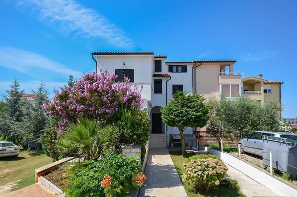 Exterior - Holiday apartment with air conditioning (Štinjan)