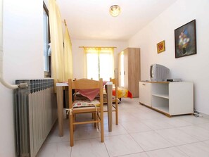 Interior - Holiday apartment with air conditioning (Štinjan)