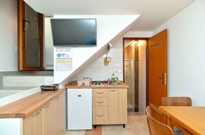 Kühlschrank, Herdplatte