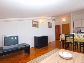 Interior - Holiday apartment with air conditioning (Štinjan)
