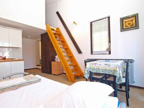 1 bedroom - Holiday apartment with air conditioning (Štinjan)