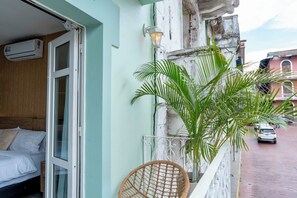 Ảnh chưa phân loại, 4 trong số 46 ảnh, nút