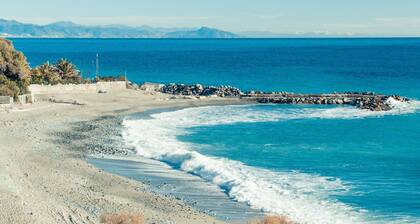 Appartamento 4 Posti Letto Spazioso Vicino AL Mare Completo DI Tutti I Servizi