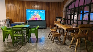 Unclassified image, 4 of 17, button - Uruapan, Michoacán Colonia Centro Av. 5 de Febrero #71 (Uruapan)