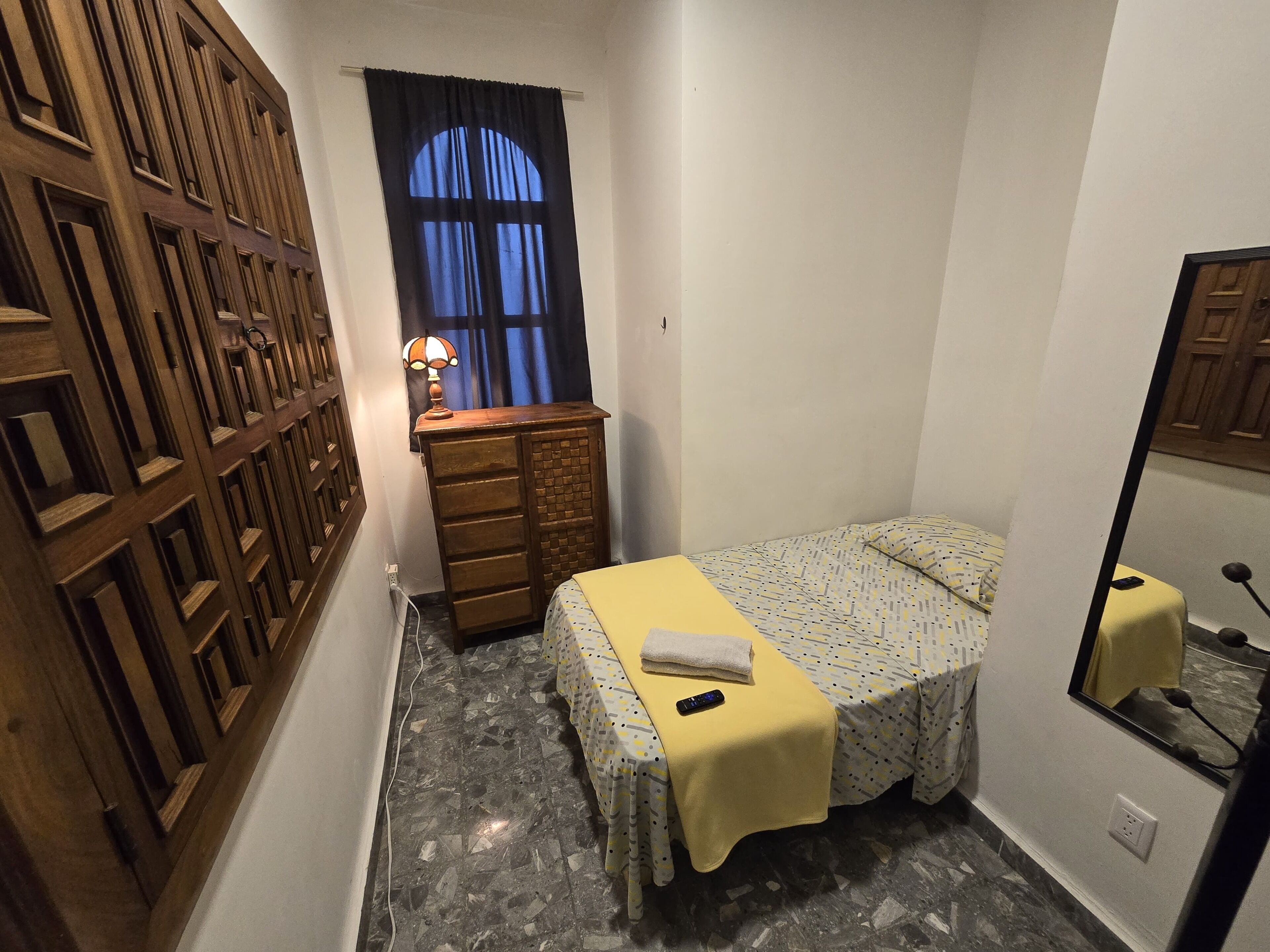 Economy Room