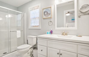 Shower, hair dryer, towels, soap - Modern home near historic downtown and Port Royal town beach.  Pet friendly! (Beaufort)