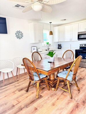 Dining - Broussard's Duplex A: Coastal Realty Group (Grand Isle)