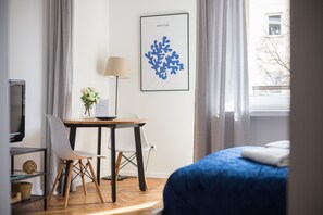 Fer et planche à repasser, Wi-Fi, draps fournis