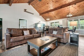 Smart TV, fireplace, video games