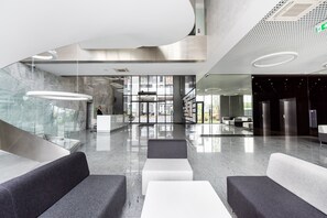 Lobby - 11th Floor Voguish Studio (Warszawa)