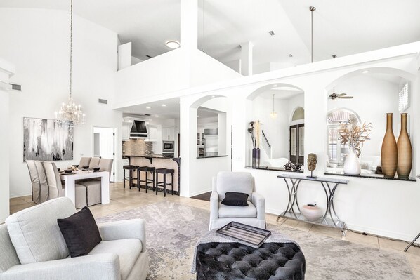 Smart TV, fireplace, offices
