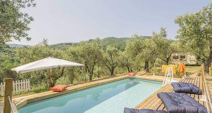 Wonderful private villa with A/C, private pool, WIFI, TV, pets allowed and panoramic view