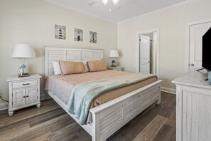 4 chambres, fer et planche à repasser, Wi-Fi, draps fournis