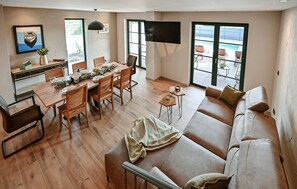 Smart TV - 3 bedroom nice home in Bribir (Bribir)