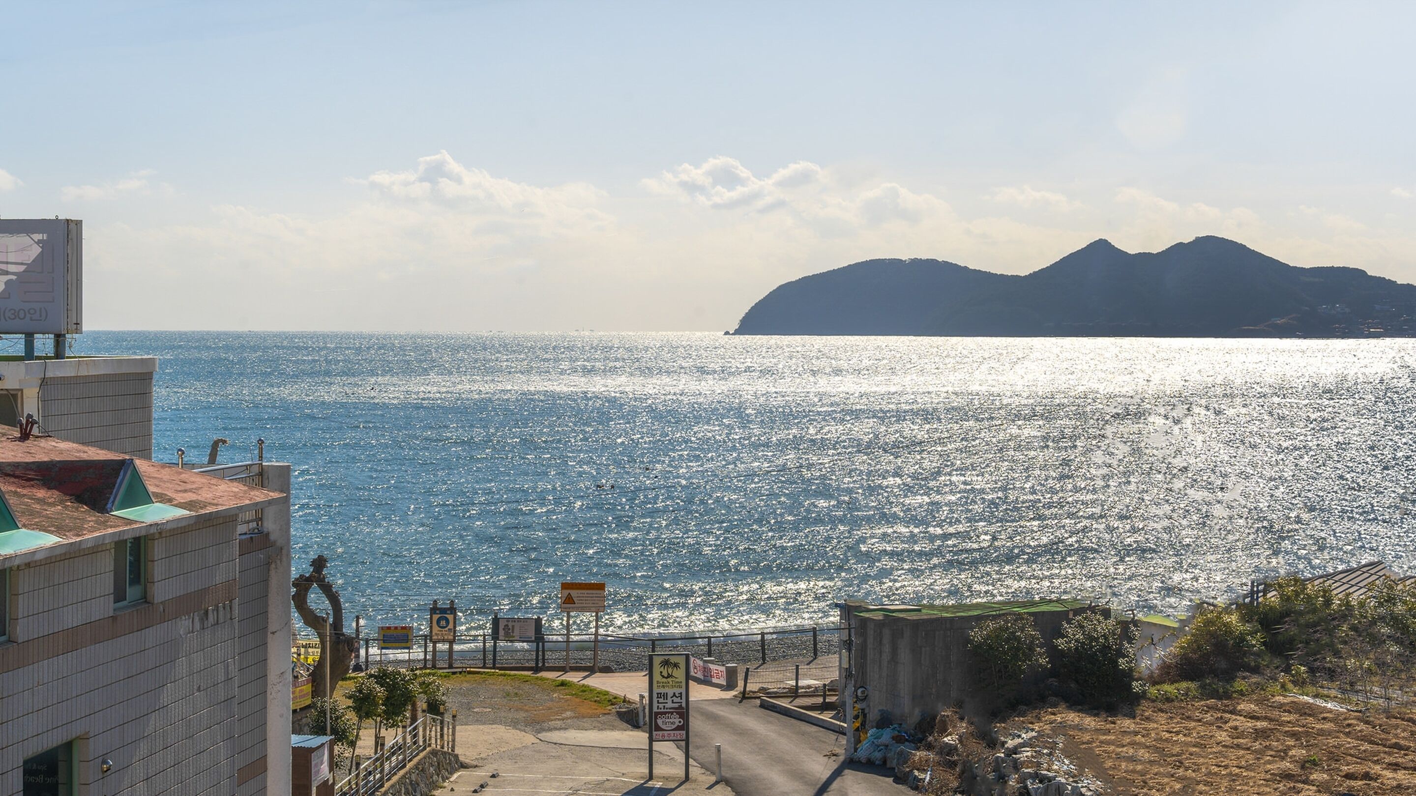 Basic Room, 1 Bedroom (Room 101(Pet, BBQ)) | 1 bedroom, free WiFi