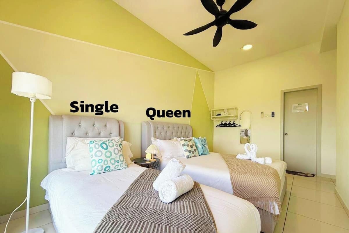 Comfort Apartment | Blackout drapes, iron/ironing board, free WiFi