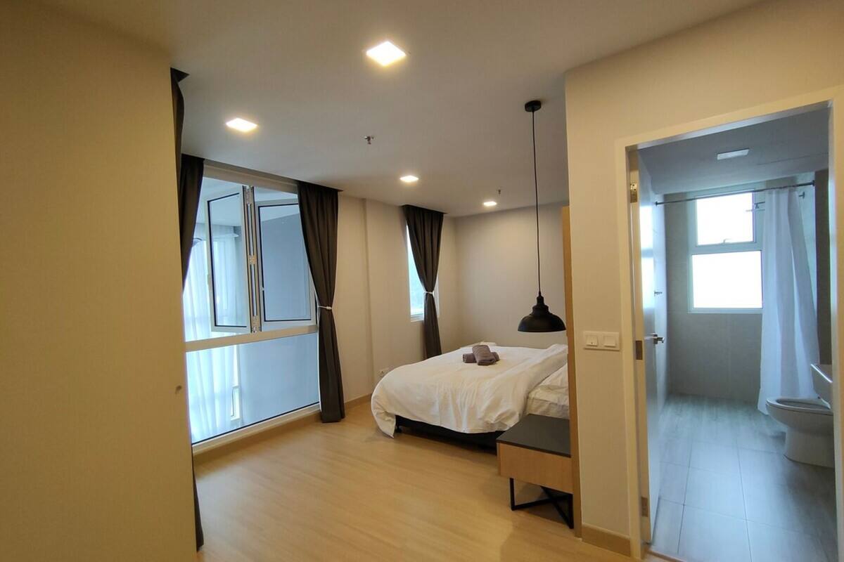 Nhà Duplex | 2 phòng ngủ, bàn, truy cập Internet không dây miễn phí, bộ trải giường 