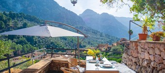 SA TEULERA (FORNALUTX) - Fabulous house with stunning views of the Serra de Tramuntana - F