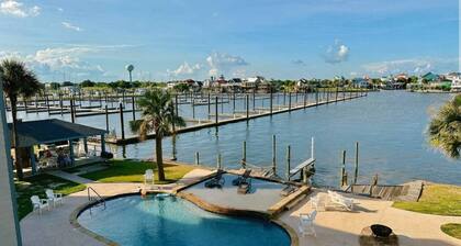 Waterfront Cozy Condo