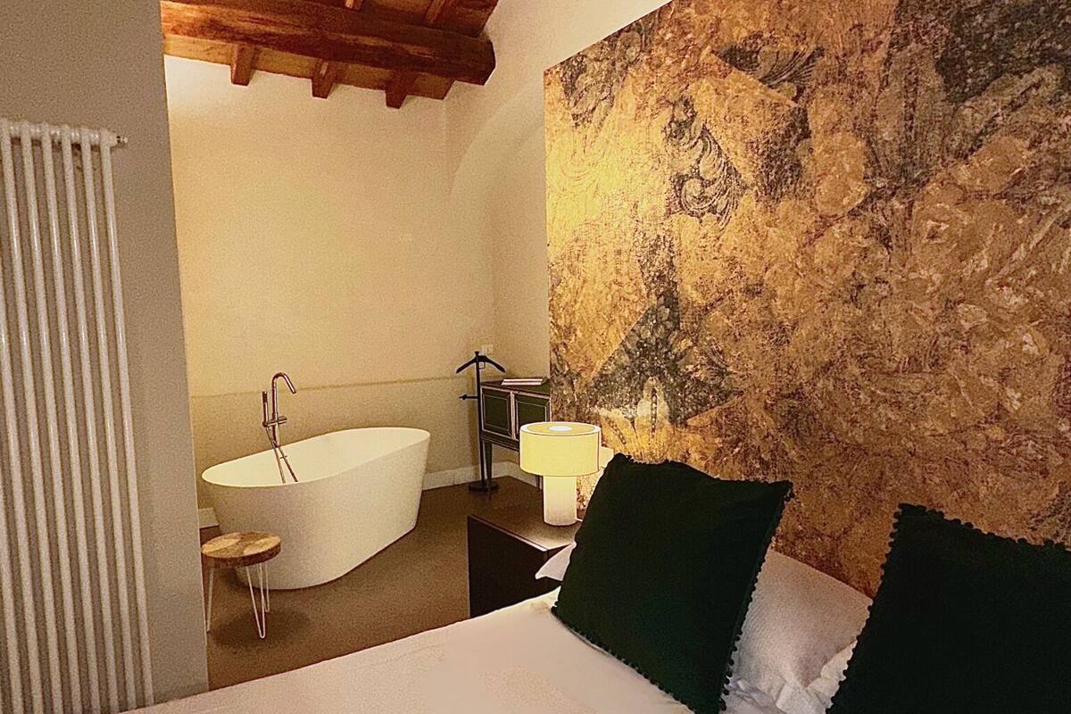 Suite VENERE | 1 bedroom, free WiFi, bed sheets