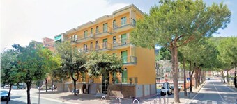 Giardini 13 Int 9 in Borghetto Santo Spirito