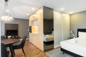 Iron/ironing board, Internet, bed sheets - GuestReady - Splendid Ceuta Lux (Porto)