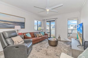 Smart TV - Ocean Forest Villas A-305 (Myrtle Beach)