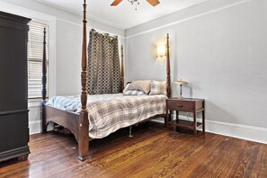 3 bedrooms, iron/ironing board, WiFi, bed sheets - Lovely 3-bedroom house in Riverside with WiFi. Walkable to 5 points (Jacksonville)