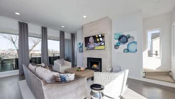 TV connectée, cheminée