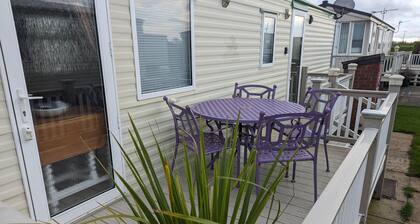 Sandy Paws Anderby Creek - Very Dog Friendly