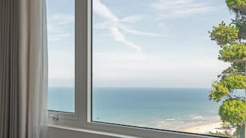 Minibar, caja de seguridad en la habitación y sistema de insonorización