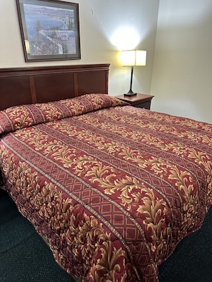 Basic Single Room | Free WiFi - Best Inn (Pike Road)