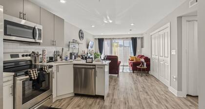 2BR-2BA_Luxy_Dendrobium-Oasis! Private Patio-Pet Friendly-Family Friendly