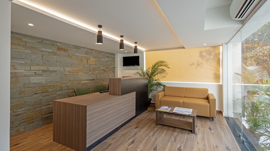Treebo Premium Vapr Ashok Nagar