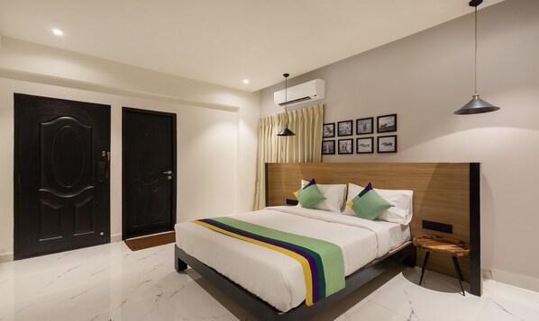 Phòng Deluxe | Két bảo mật tại phòng, bàn, giường gấp/giường phụ (miễn phí) 