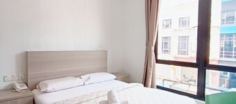 Kozi Hotel - Bukit Indah