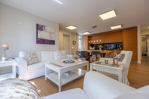 Uklassifisert bilde, 3 av 23, knapp