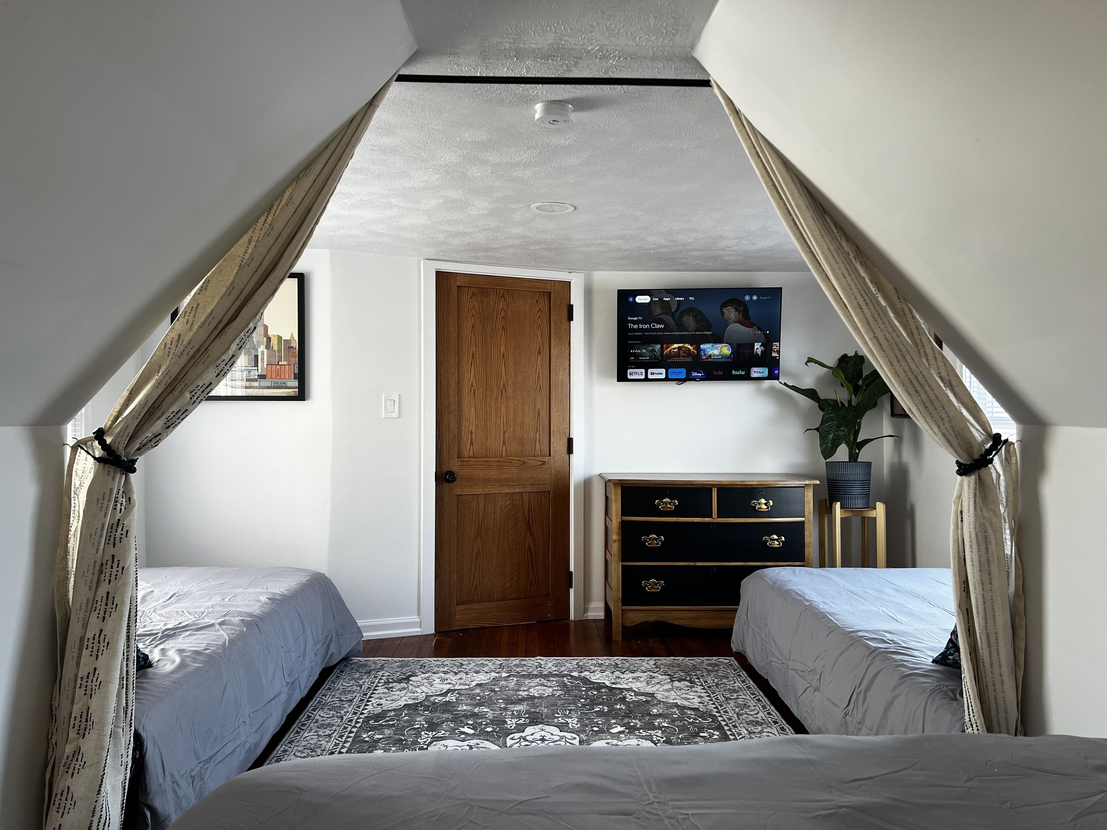 4 dormitorios, escritorio, tabla de planchar con plancha y wifi gratis