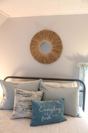 3 bedrooms, WiFi, bed sheets