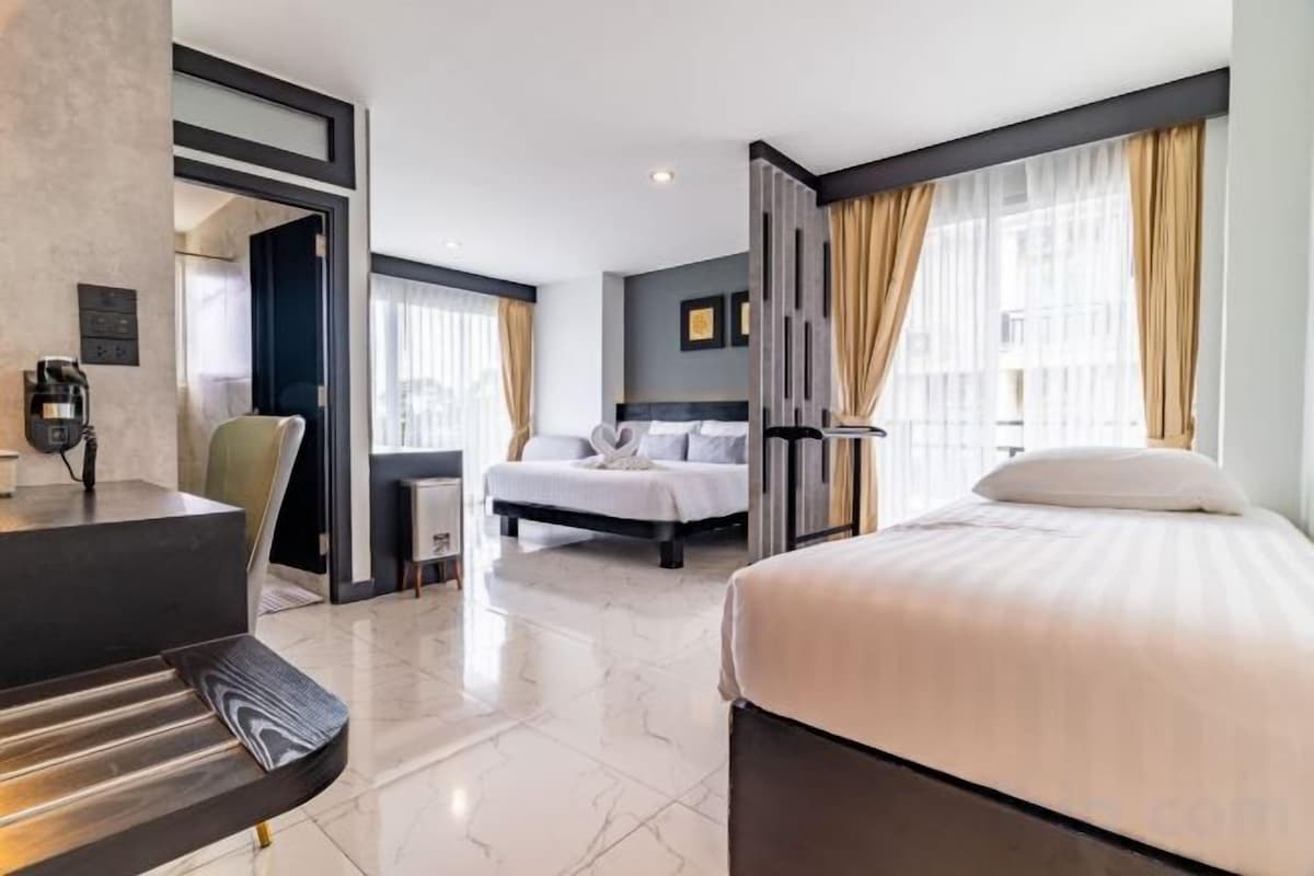 In-room safe, desk, blackout curtains, soundproofing
