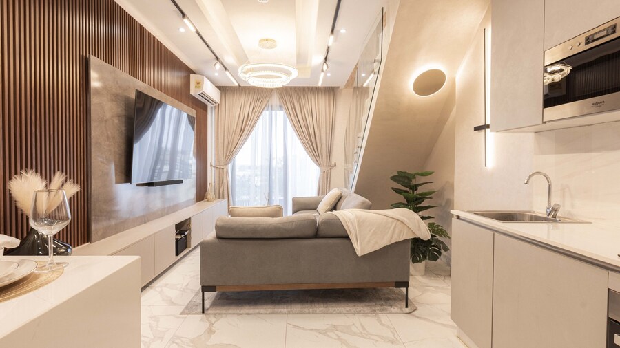 233大道-坎顿门 by Quao Realty