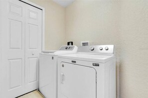 Interior - Star Wars Retreat at Regal Palms | Sage Vacations (Davenport)