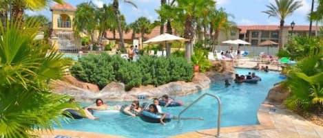 Een verwarmd zwembad