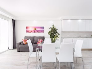 Interior - 1713 Sunset ,ocean view terrace,heated pool (Costa Adeje)