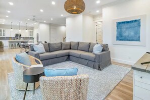 تلفزيون ذكي، مشغل دي في دي