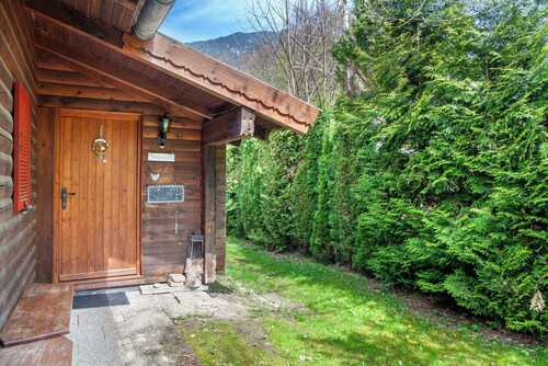 Ferienhaus 'Grashäusl' mit Bergblick und privater Terrasse