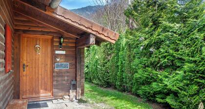 Ferienhaus 'Grashäusl' mit Bergblick und privater Terrasse