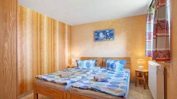 2 soveværelser, sengetøj